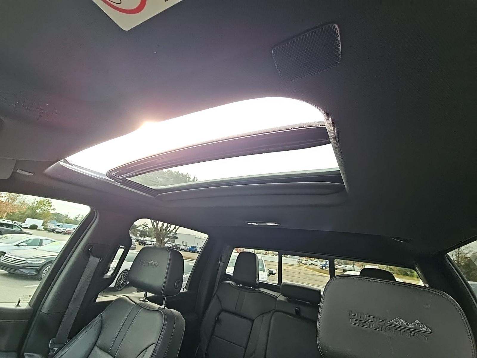 2022 Chevrolet Silverado 3500HD High Country AWD