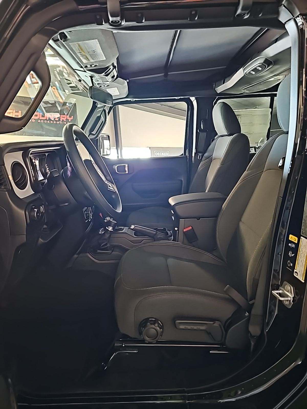 2025 Jeep Wrangler Sport AWD