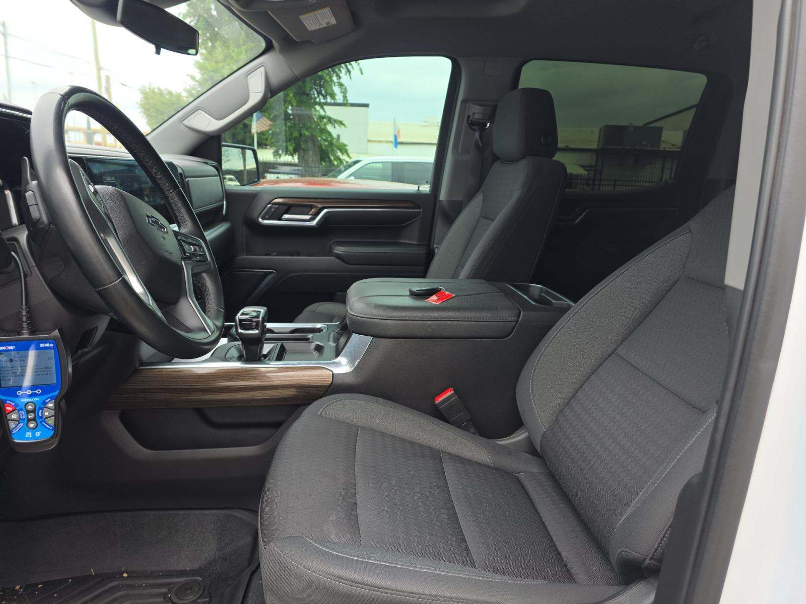 CHEVROLET SILVERADO - 6