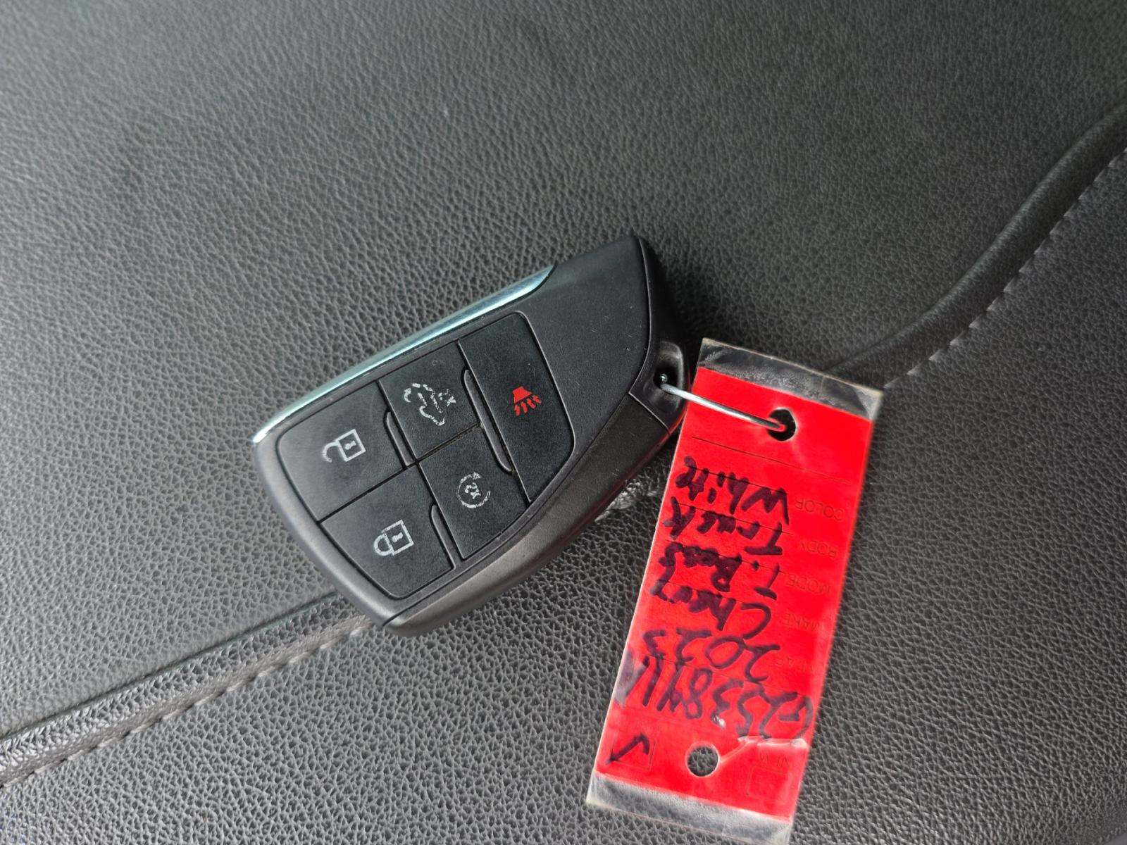 CHEVROLET SILVERADO - 8