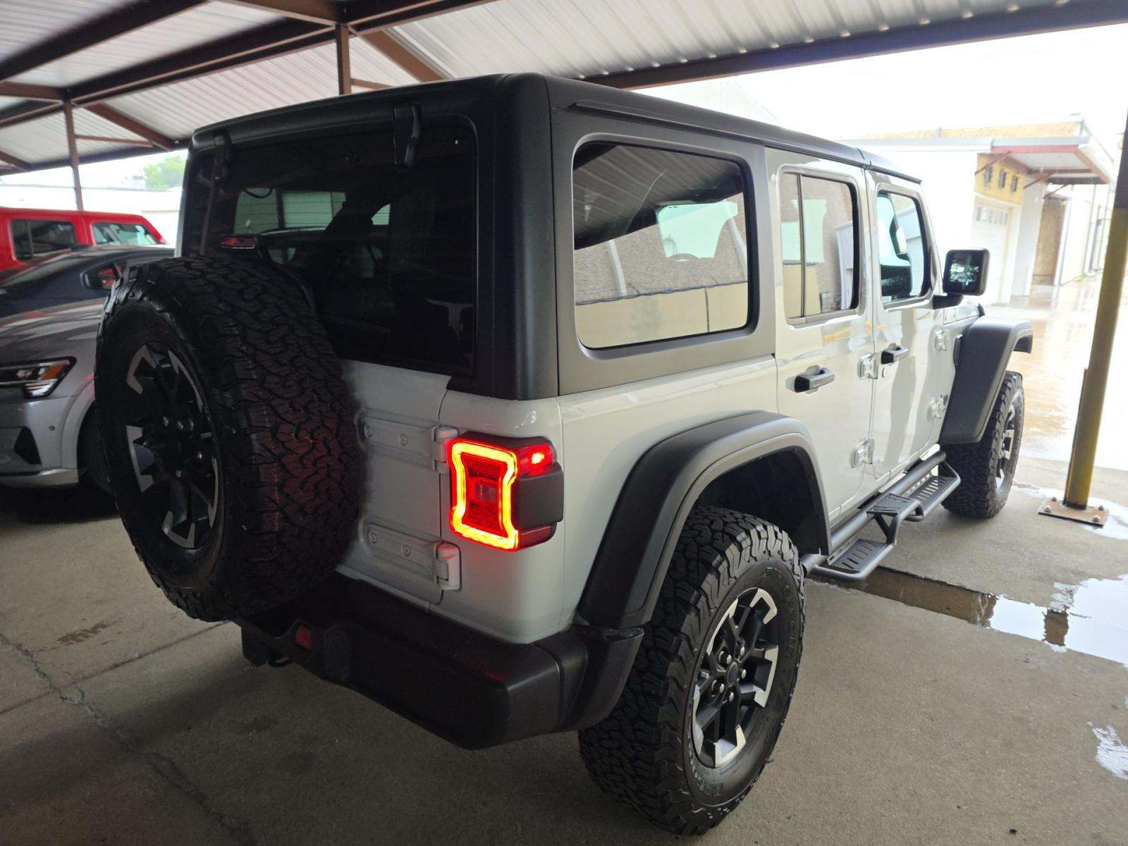 JEEP 4XE RUBICON - 3