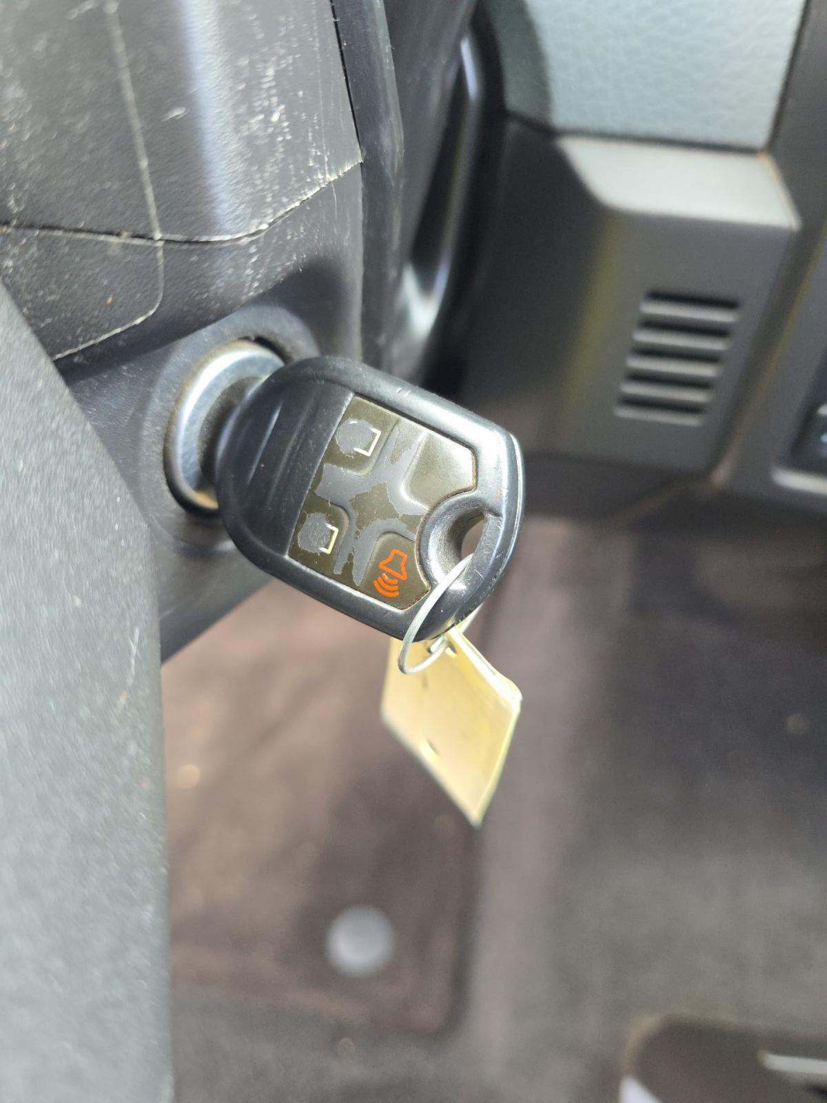 FORD F-150 - 8