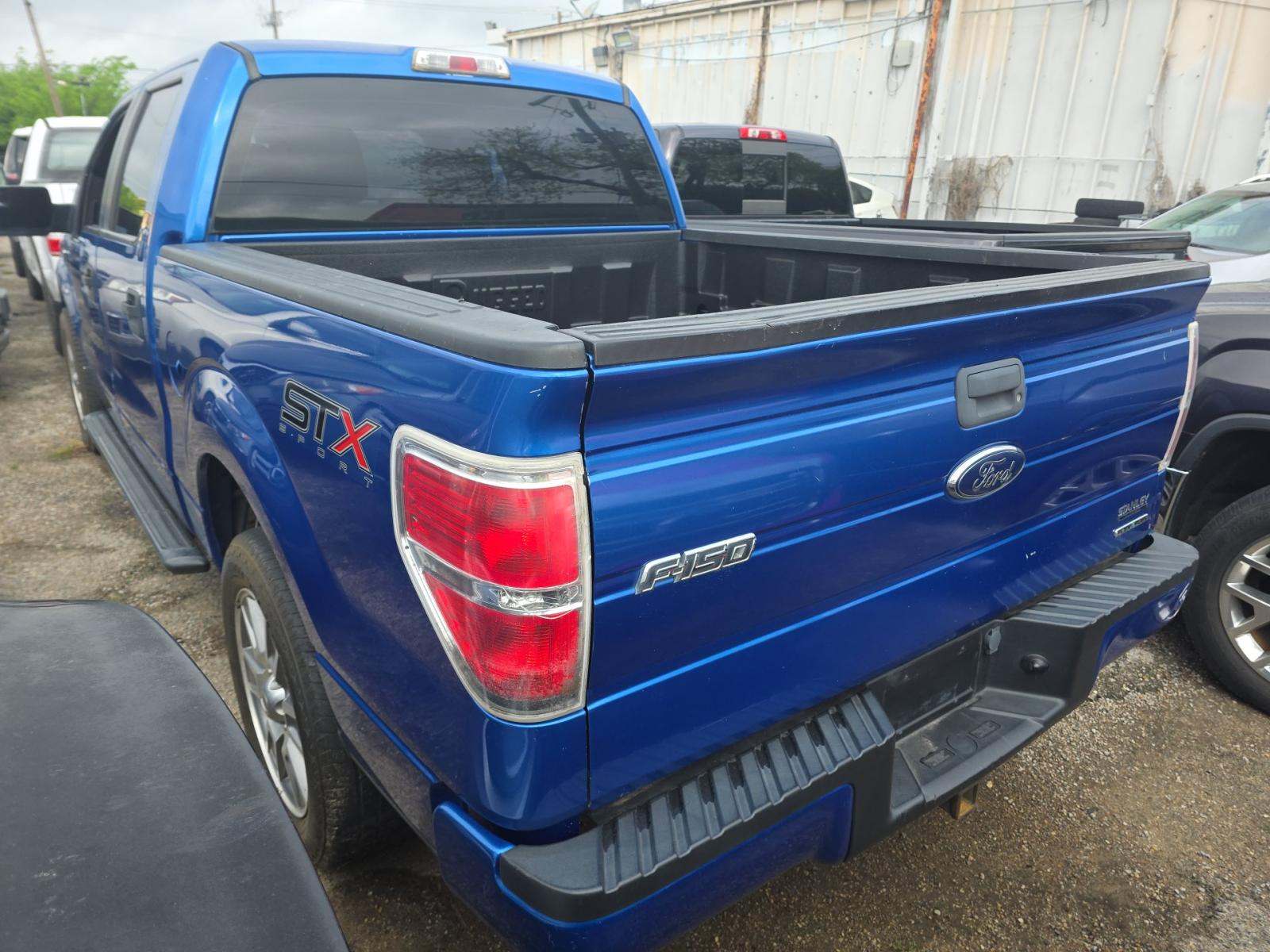 FORD F-150 - 2