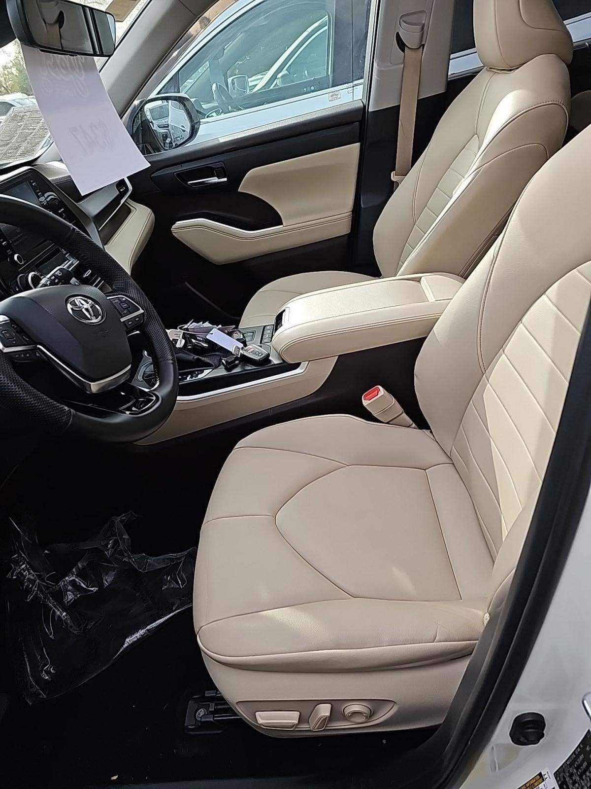 2020 Toyota Highlander XLE AWD