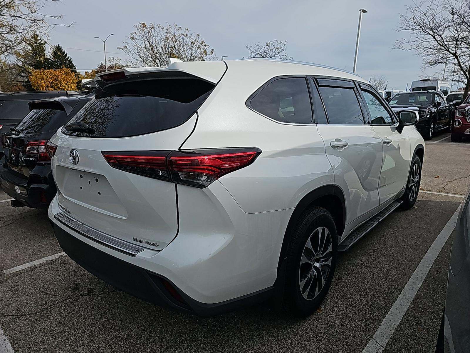 2020 Toyota Highlander XLE AWD