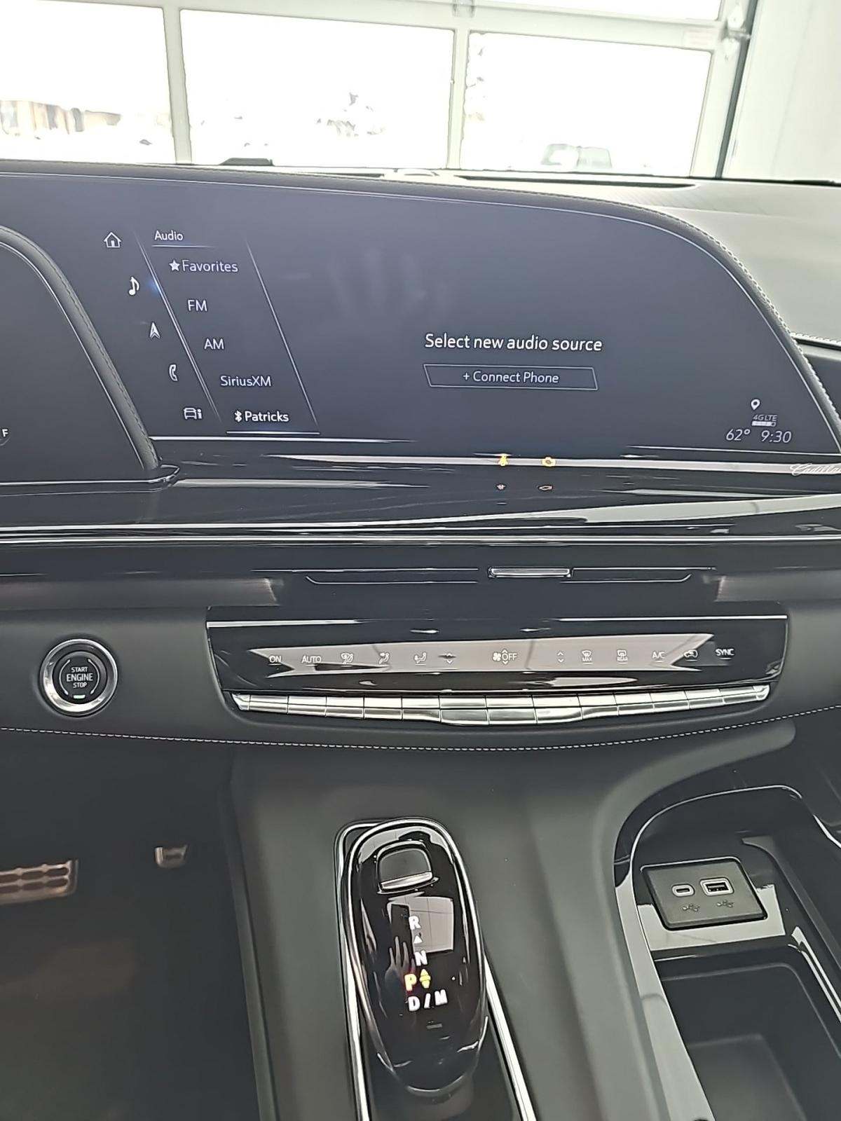 2023 Cadillac Escalade ESV V-Series AWD