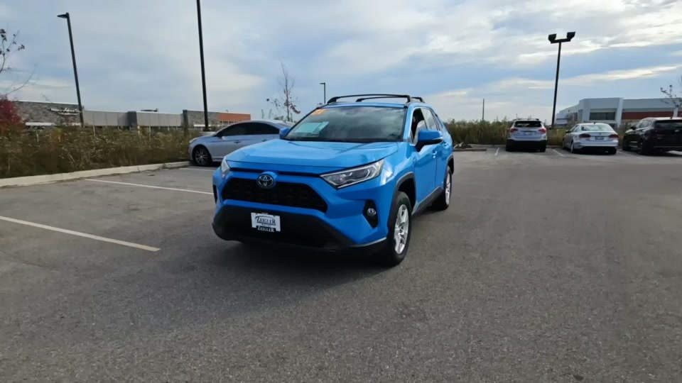 2021 Toyota RAV4 Hybrid XLE