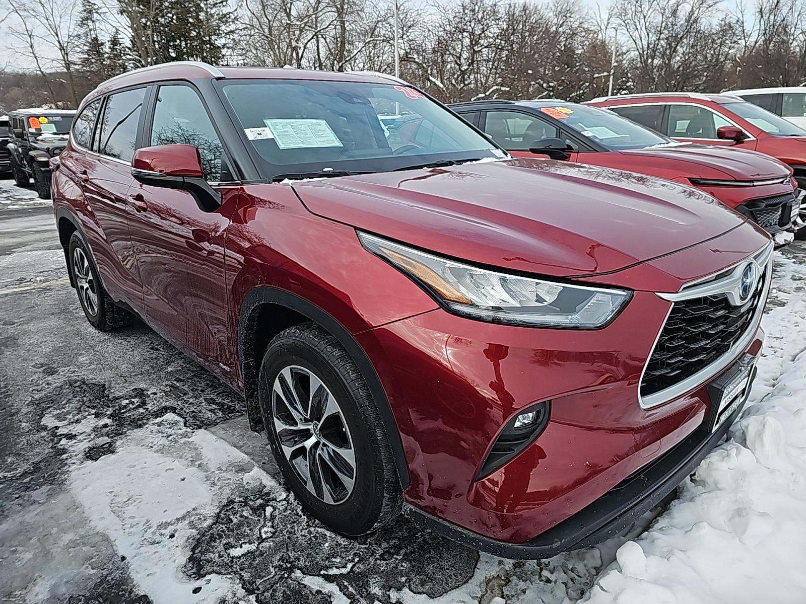 2024 Toyota Highlander Hybrid XLE AWD