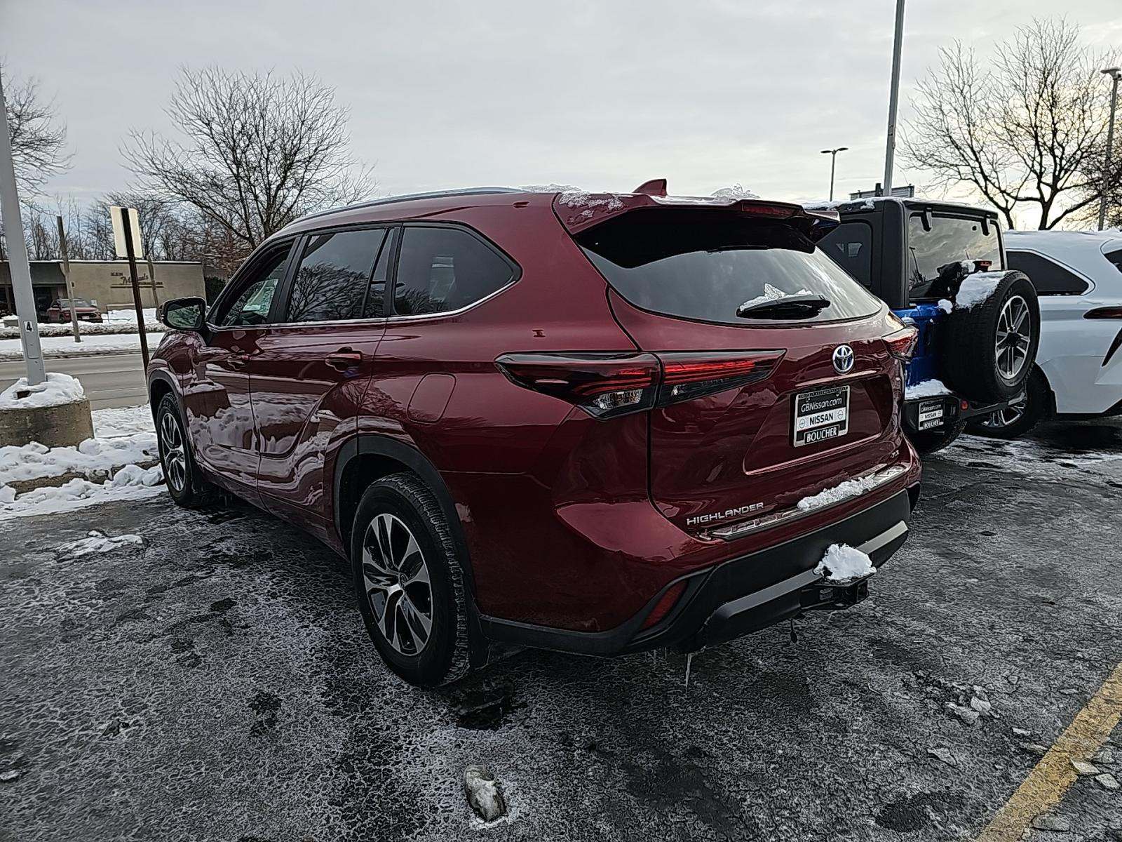 2024 Toyota Highlander Hybrid XLE AWD
