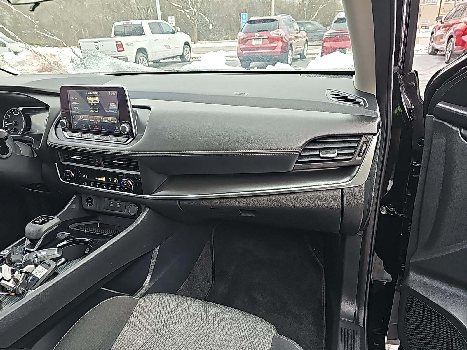 2025 Nissan Rogue SV AWD