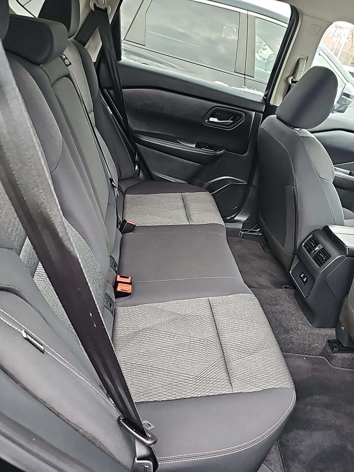 2025 Nissan Rogue SV AWD