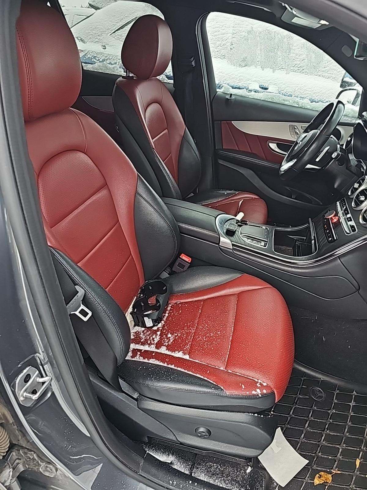 2022 Mercedes-Benz GLC GLC 300 AWD