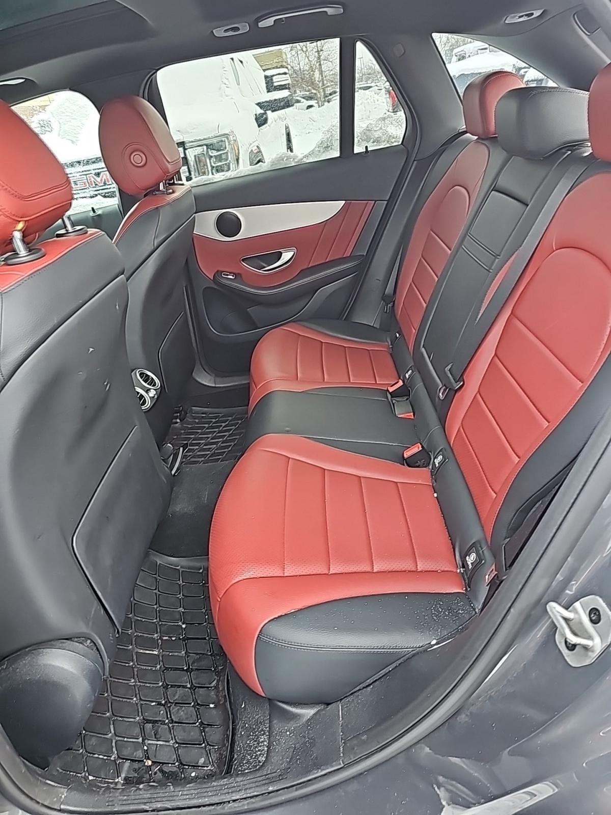 2022 Mercedes-Benz GLC GLC 300 AWD