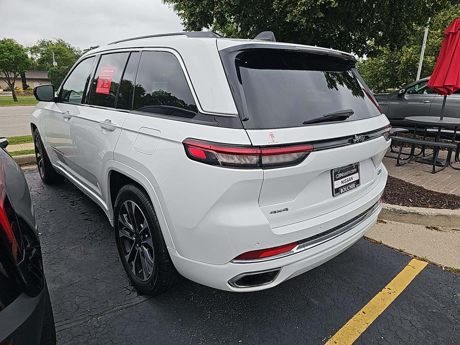 2023 Jeep Grand Cherokee Overland AWD