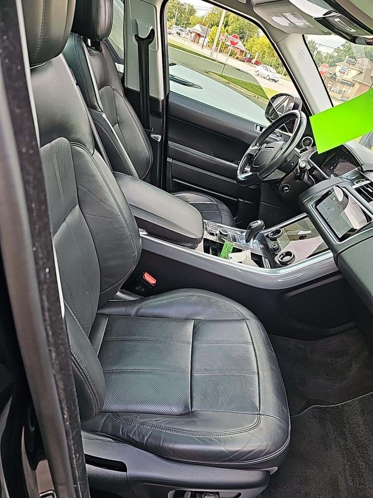 2020 Land Rover Range Rover Sport HSE AWD