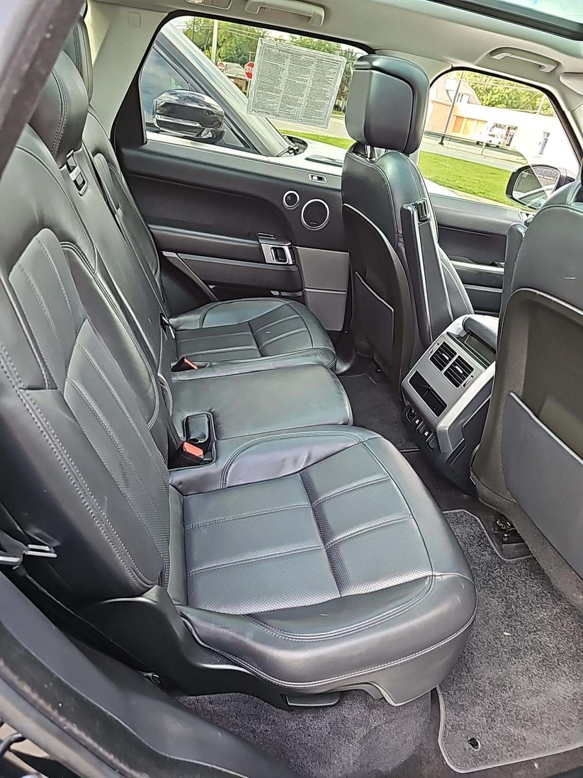 2020 Land Rover Range Rover Sport HSE AWD