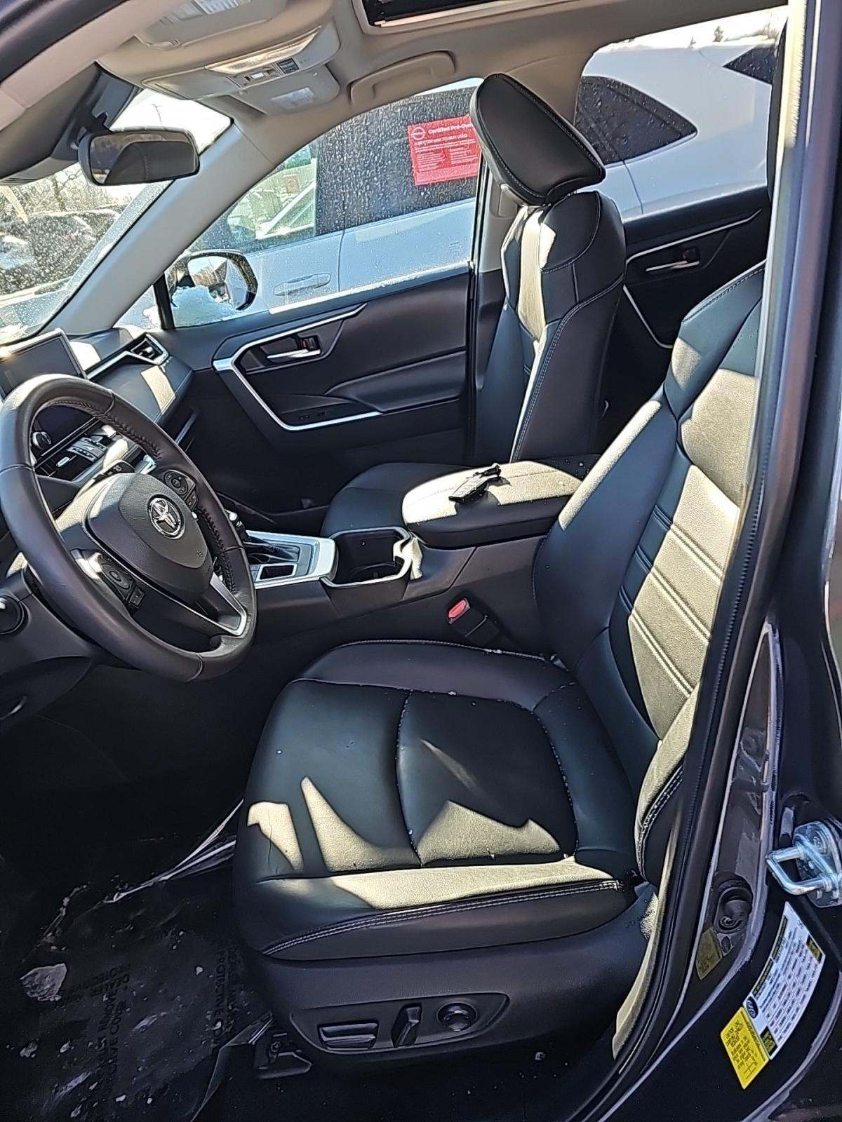 2024 Toyota RAV4 XLE Premium AWD