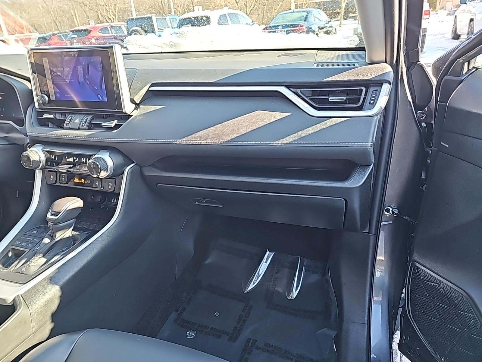 2024 Toyota RAV4 XLE Premium AWD