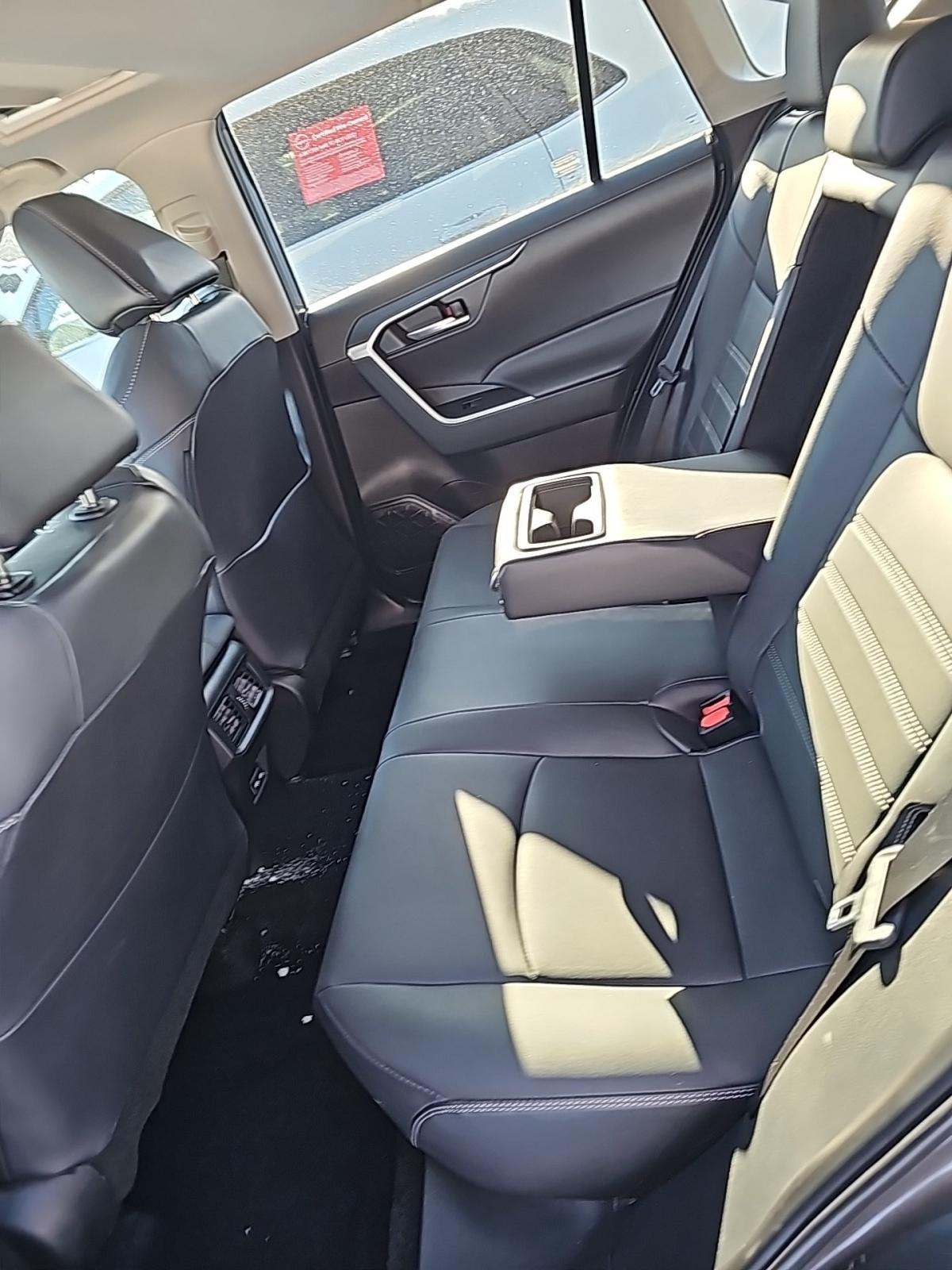 2024 Toyota RAV4 XLE Premium AWD