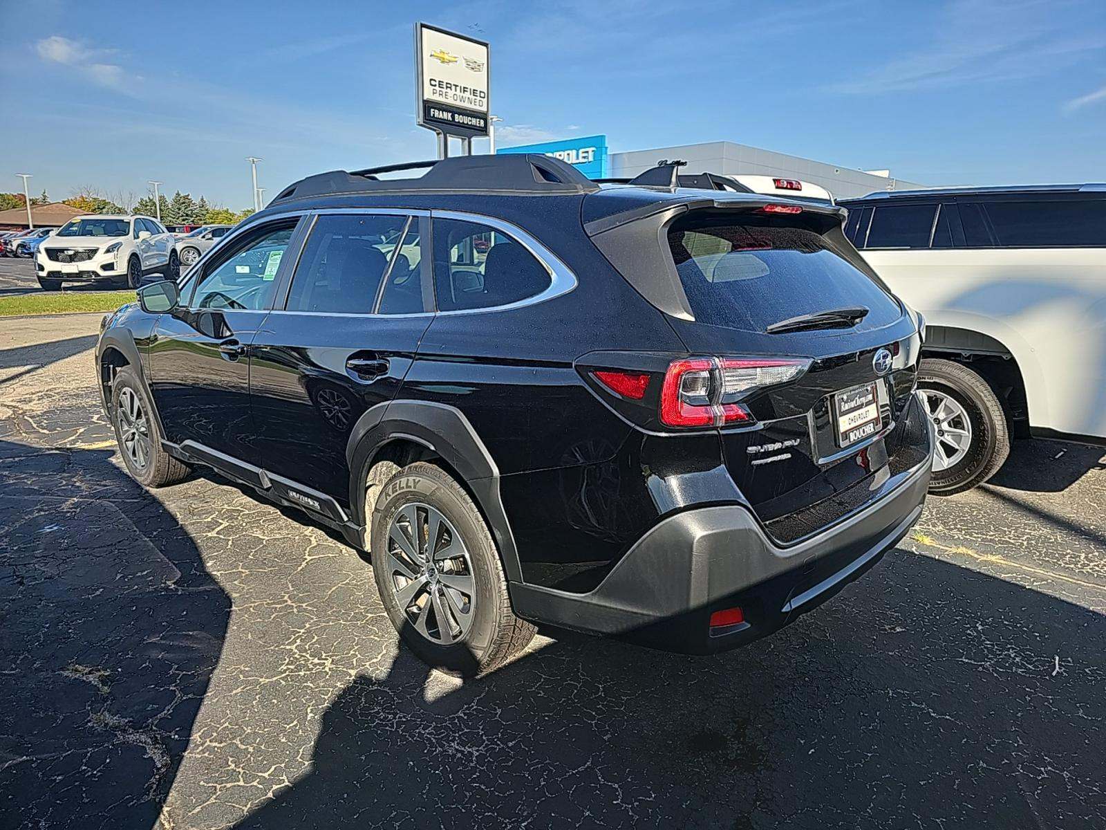 2023 Subaru Outback Premium AWD