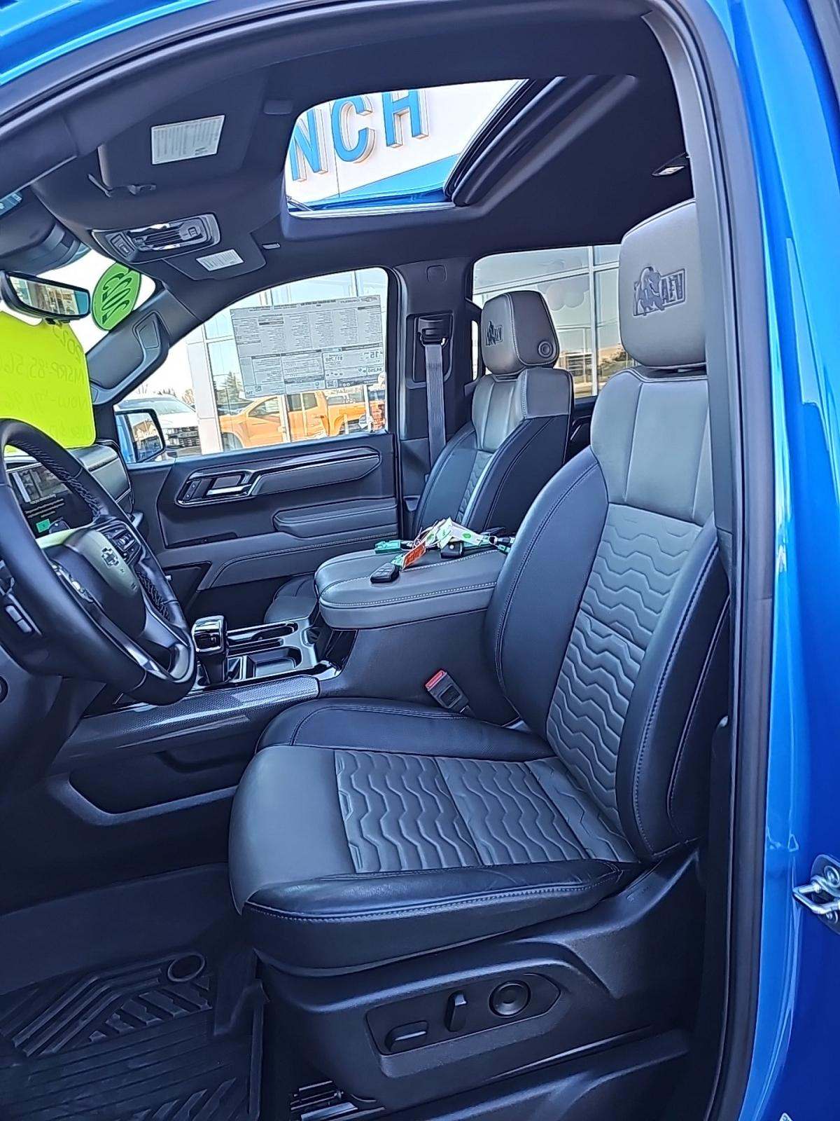 2025 Chevrolet Silverado 1500 ZR2 AWD