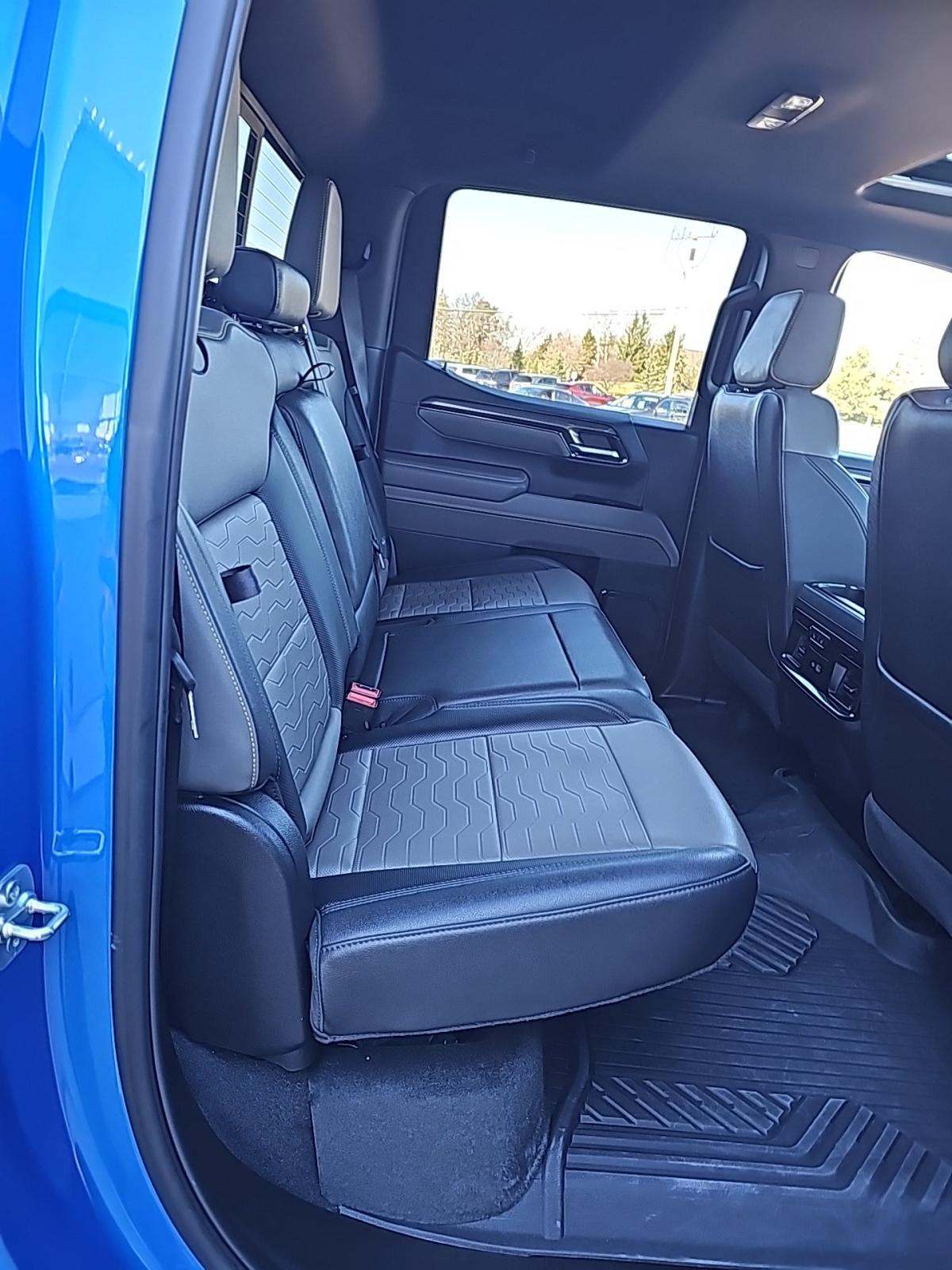 2025 Chevrolet Silverado 1500 ZR2 AWD