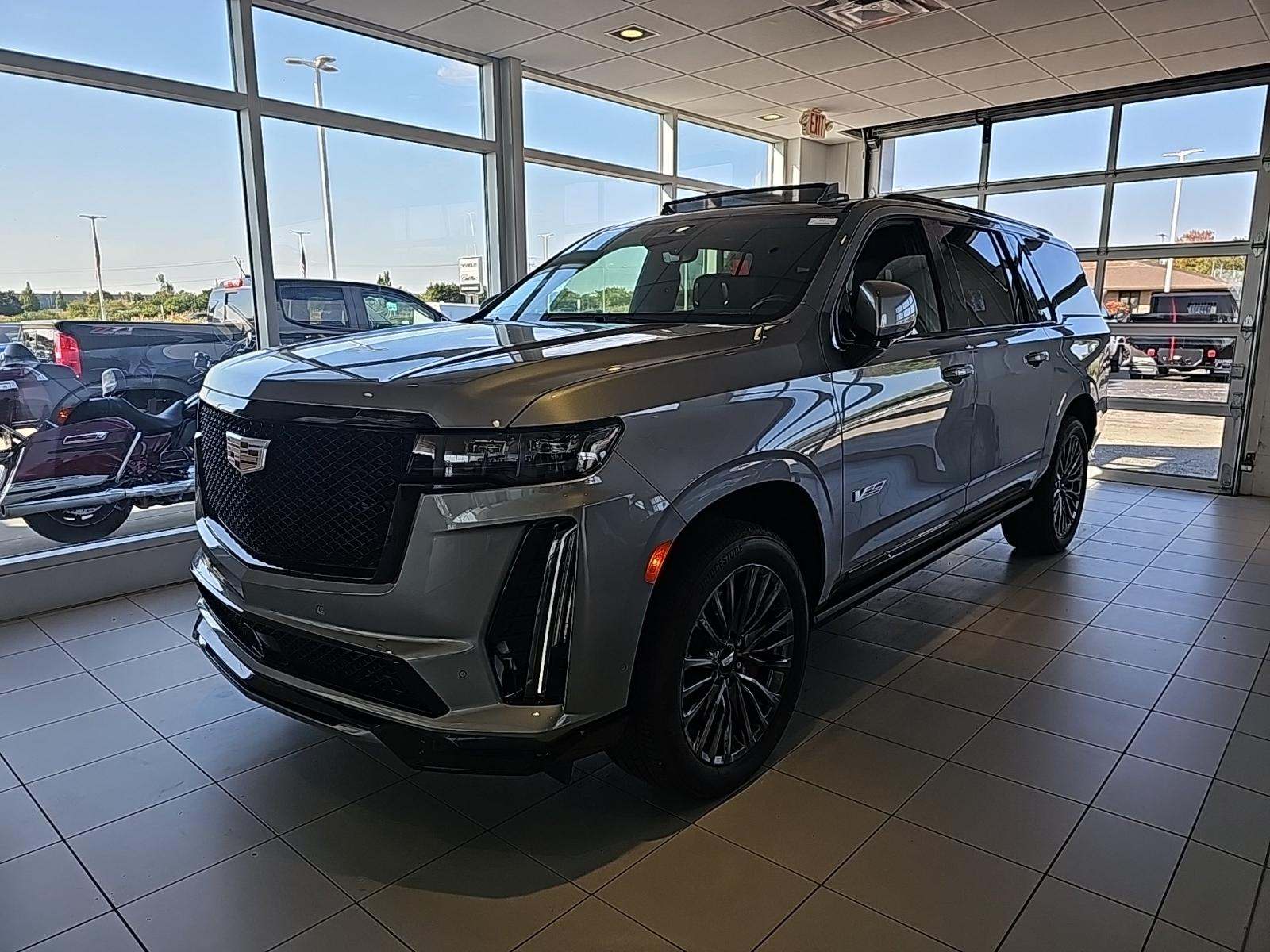 2023 Cadillac Escalade ESV V-Series AWD