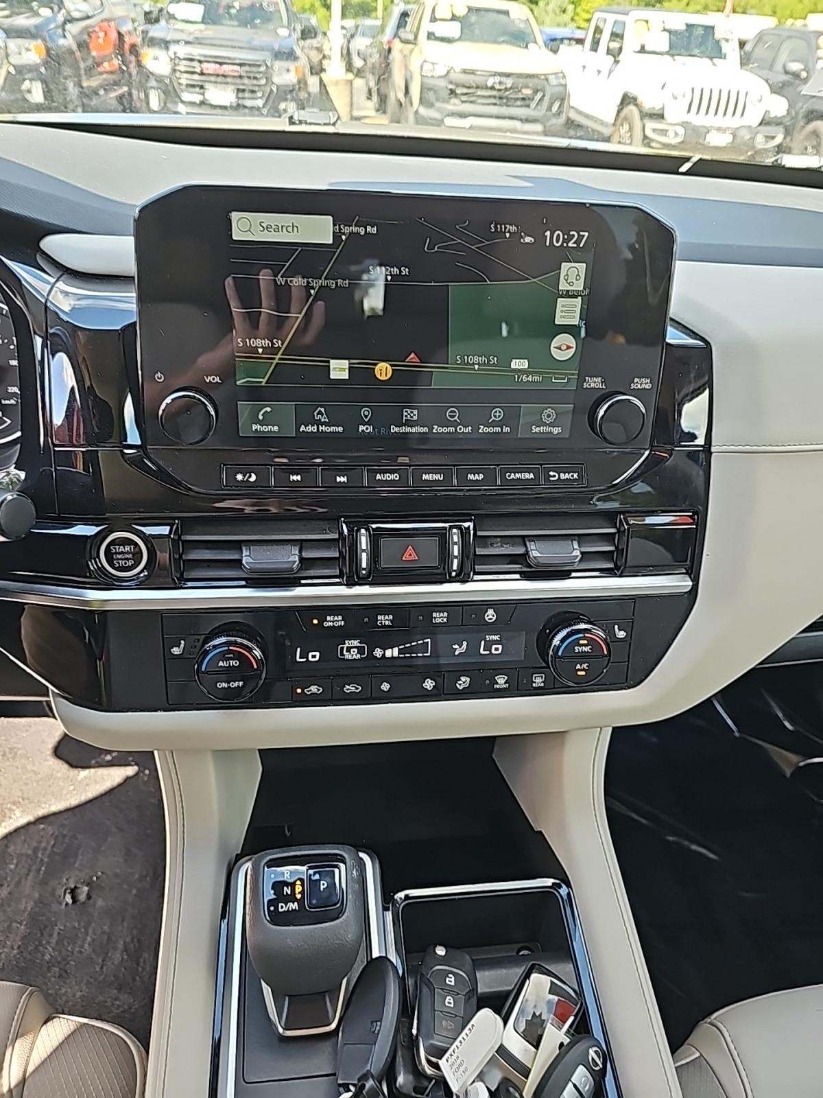 2022 Nissan Pathfinder SL AWD