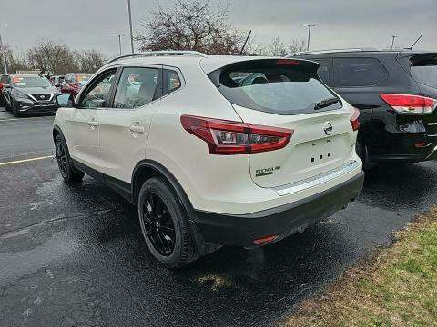 2022 Nissan Rogue Sport SV AWD