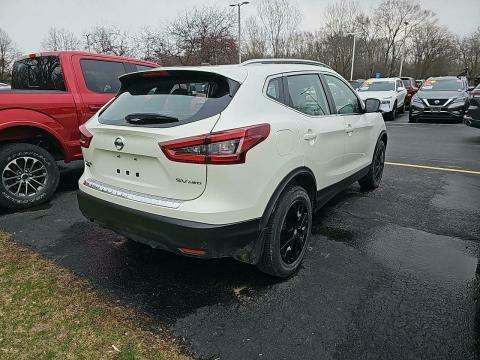 2022 Nissan Rogue Sport SV AWD