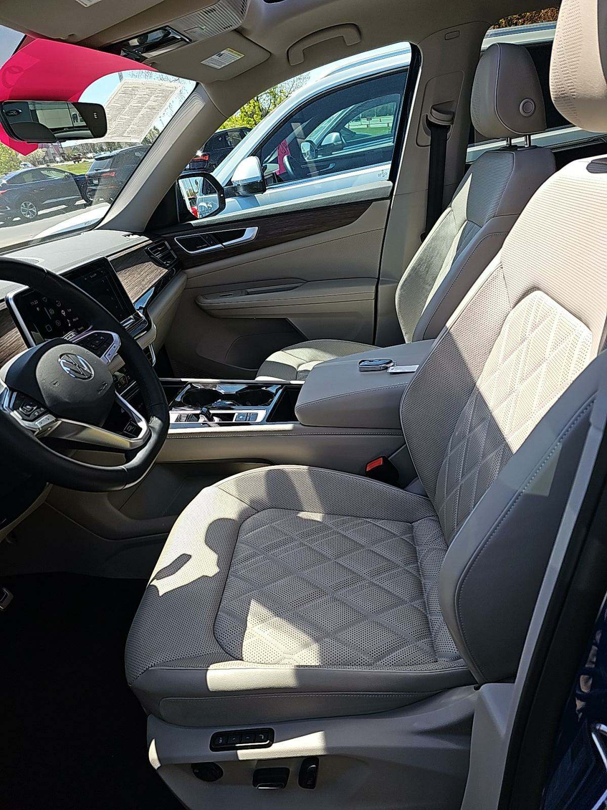 2025 Volkswagen Atlas 2.0T SEL Premium R-Line AWD