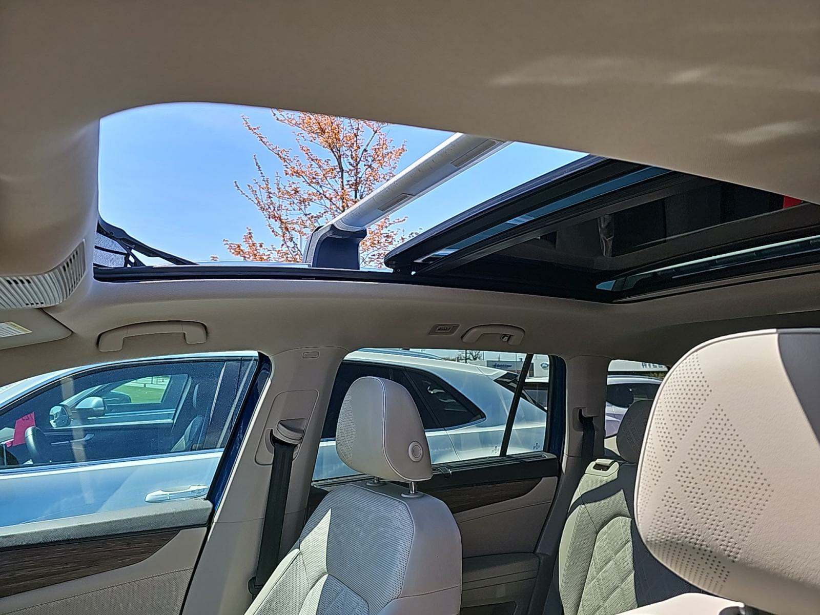 2025 Volkswagen Atlas 2.0T SEL Premium R-Line AWD