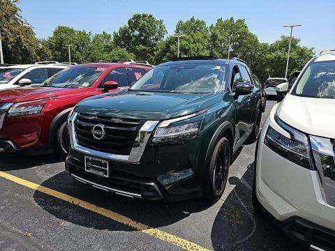 2024 Nissan Pathfinder SL AWD