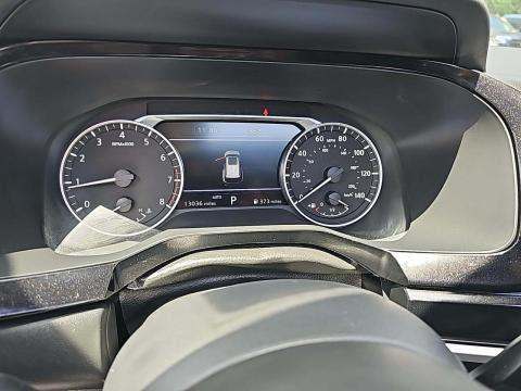 2024 Nissan Pathfinder SL AWD