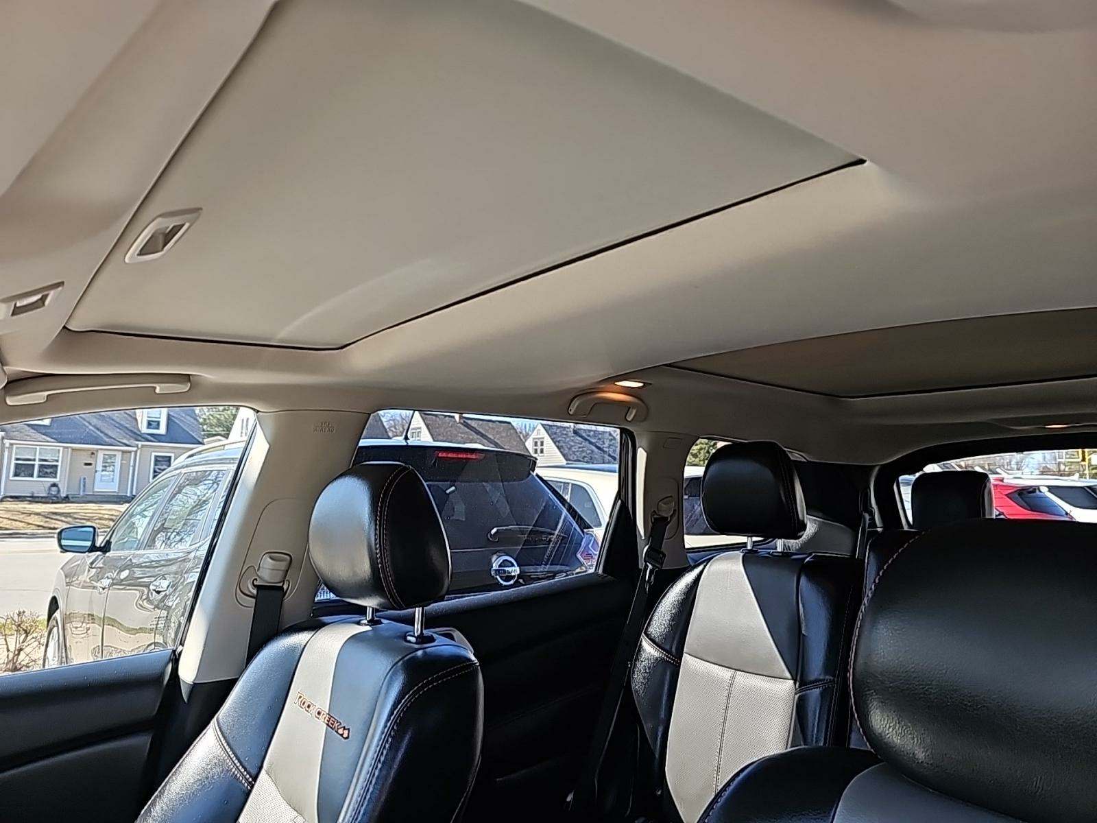 2019 Nissan Pathfinder SL AWD