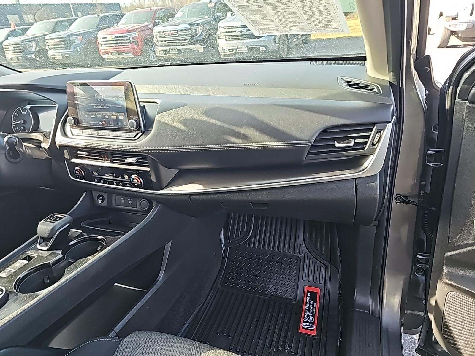 2025 Nissan Rogue SV AWD