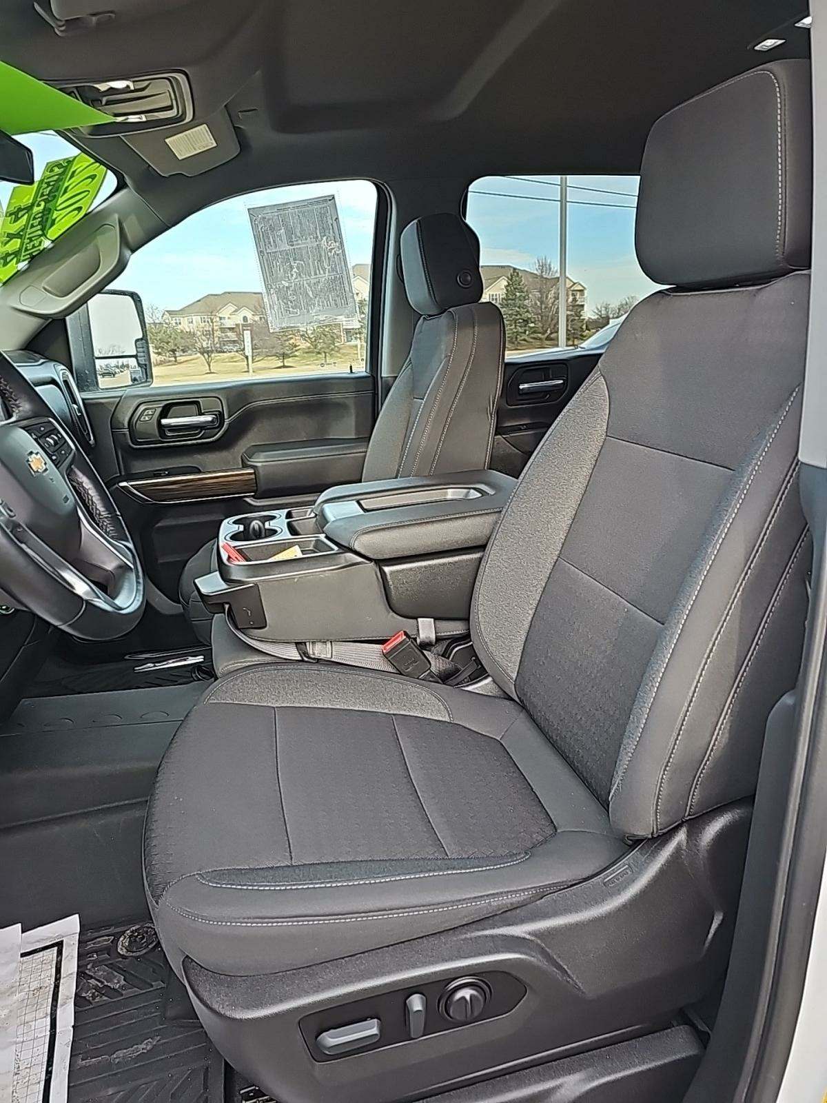 2022 Chevrolet Silverado 2500HD LT AWD