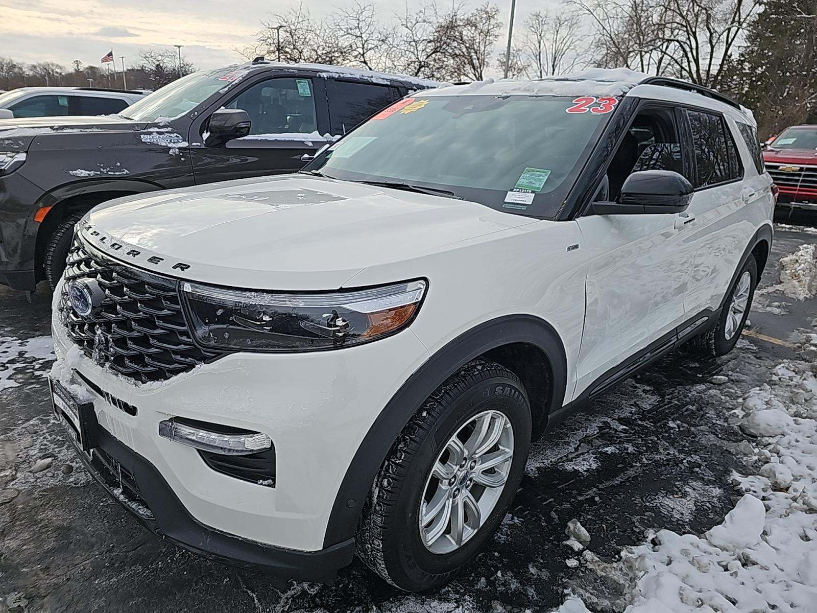 2023 Ford Explorer ST-Line AWD