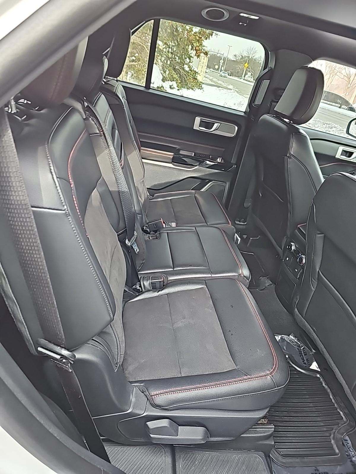 2023 Ford Explorer ST-Line AWD