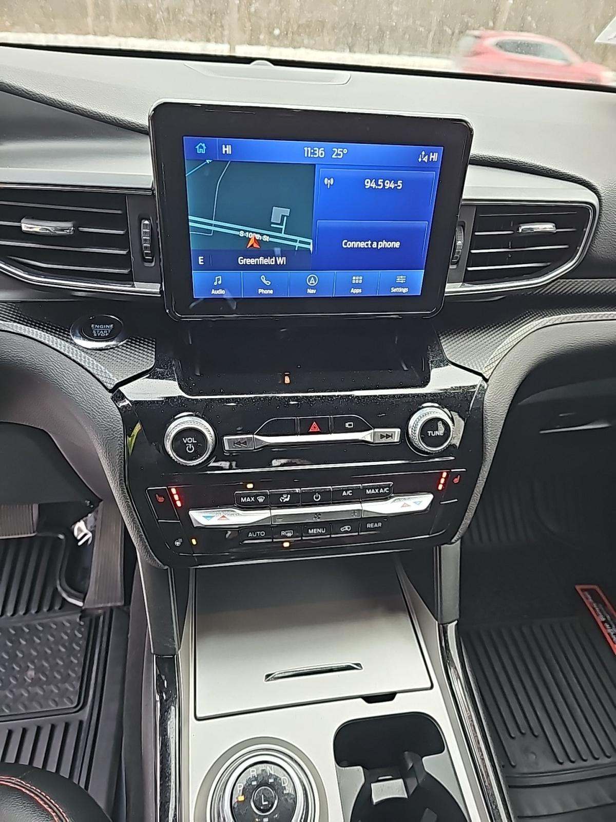 2023 Ford Explorer ST-Line AWD