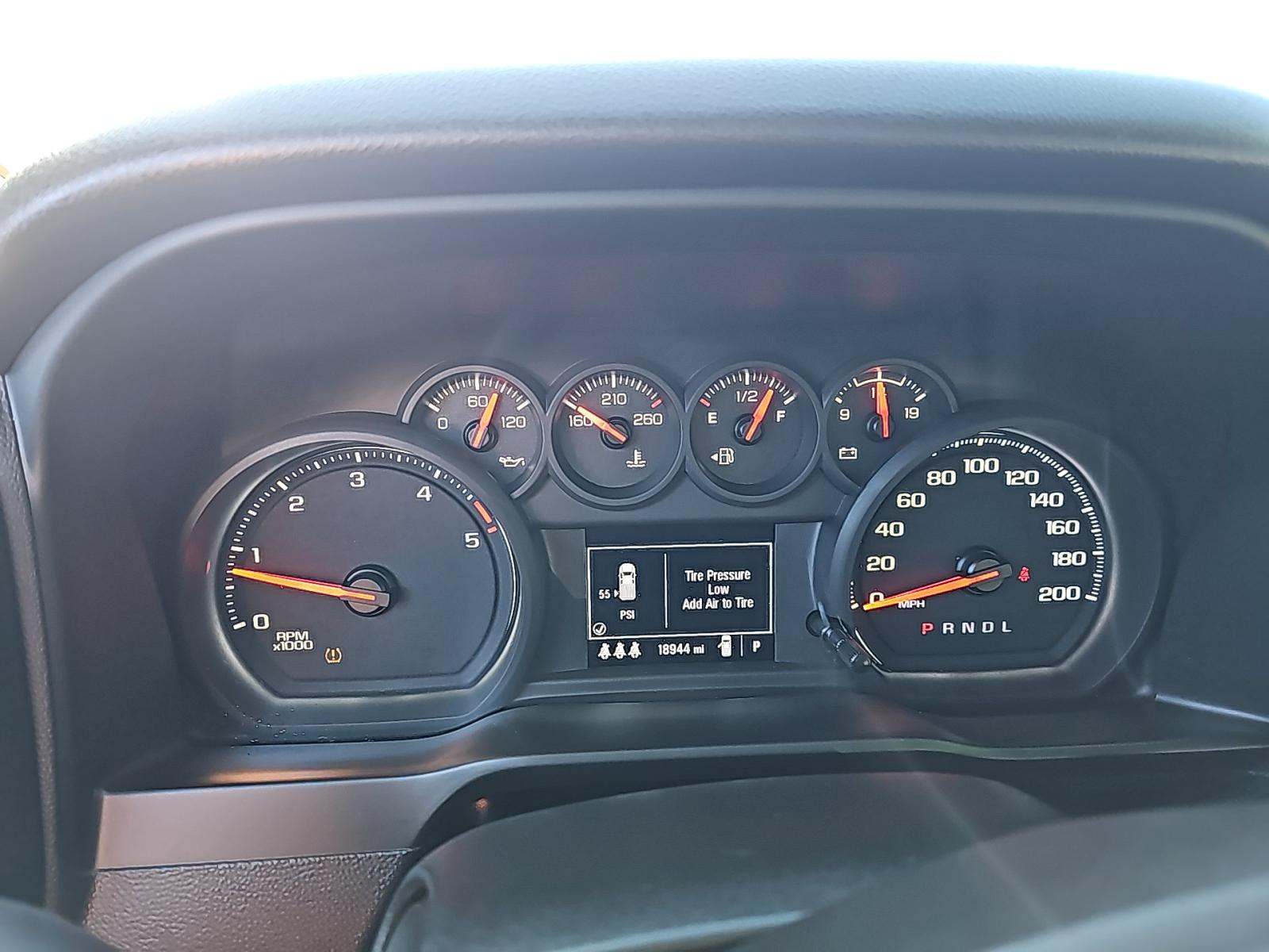 2024 Chevrolet Silverado 2500HD Custom AWD