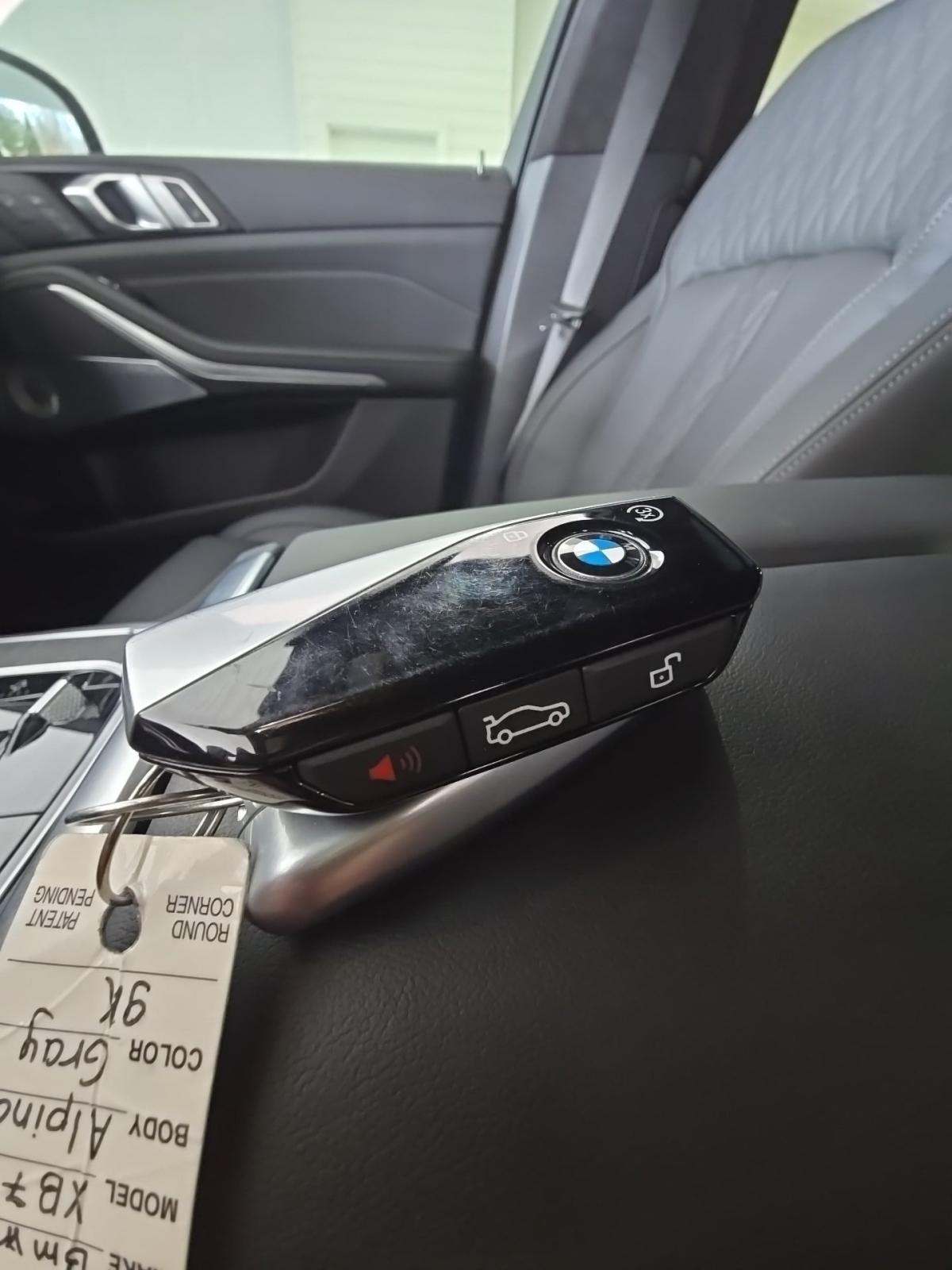 2025 BMW X7 ALPINA XB7 AWD