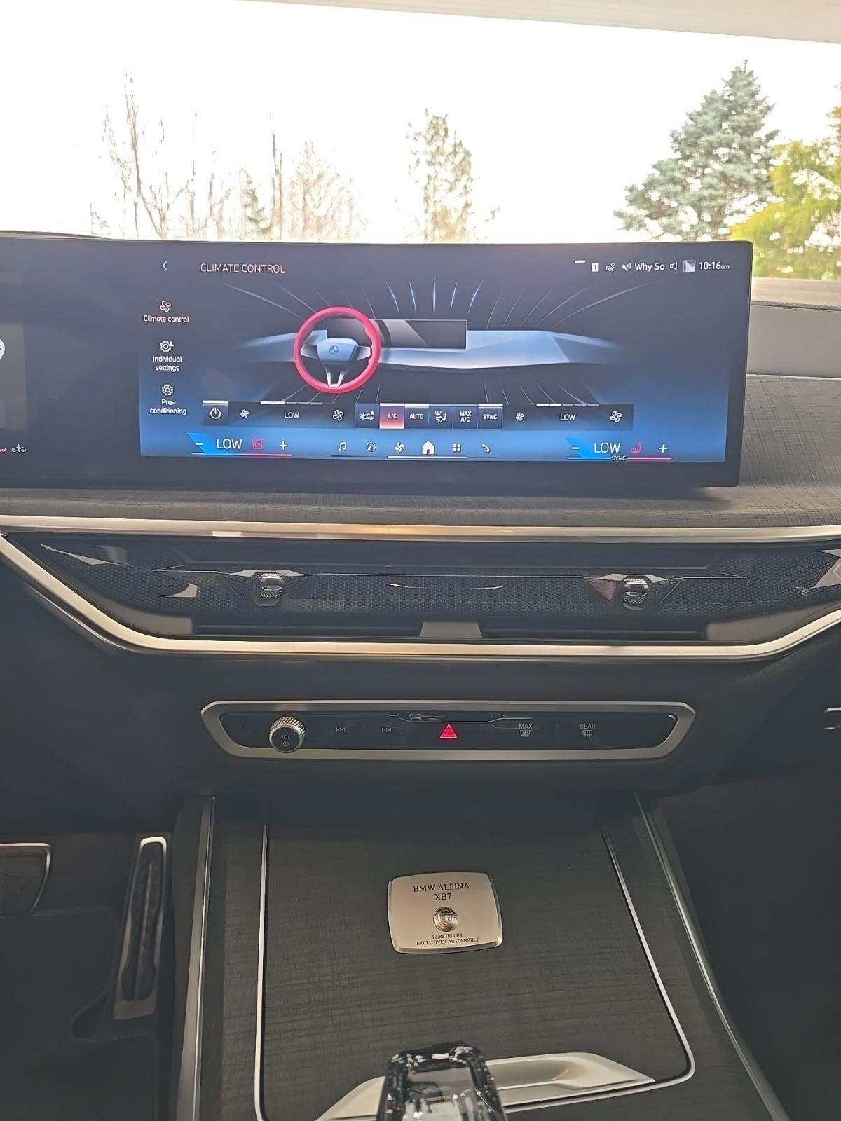 2025 BMW X7 ALPINA XB7 AWD