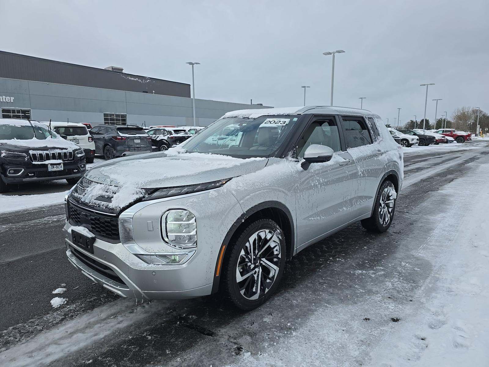 2023 Mitsubishi Outlander SEL AWD