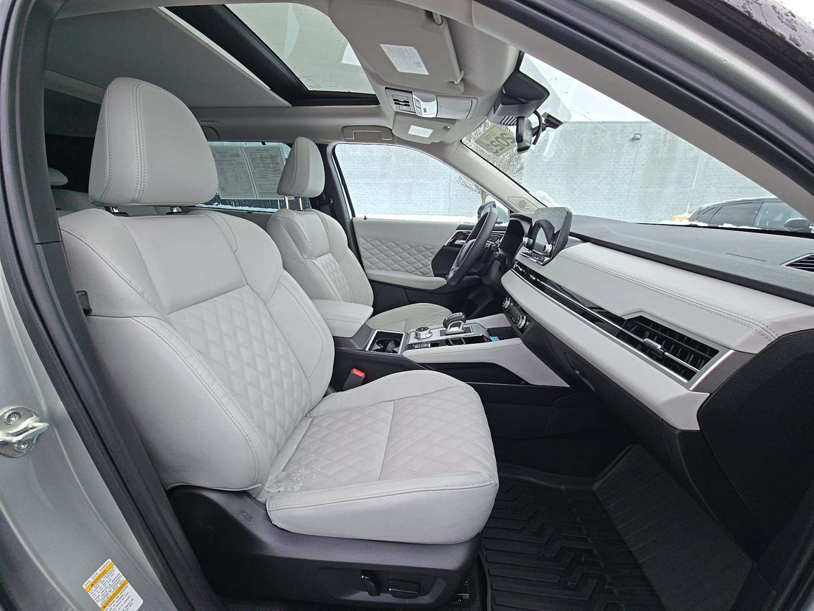 2023 Mitsubishi Outlander SEL AWD