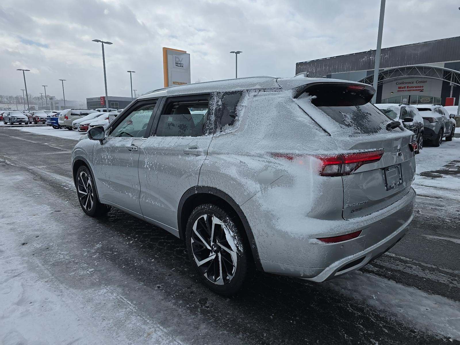 2023 Mitsubishi Outlander SEL AWD