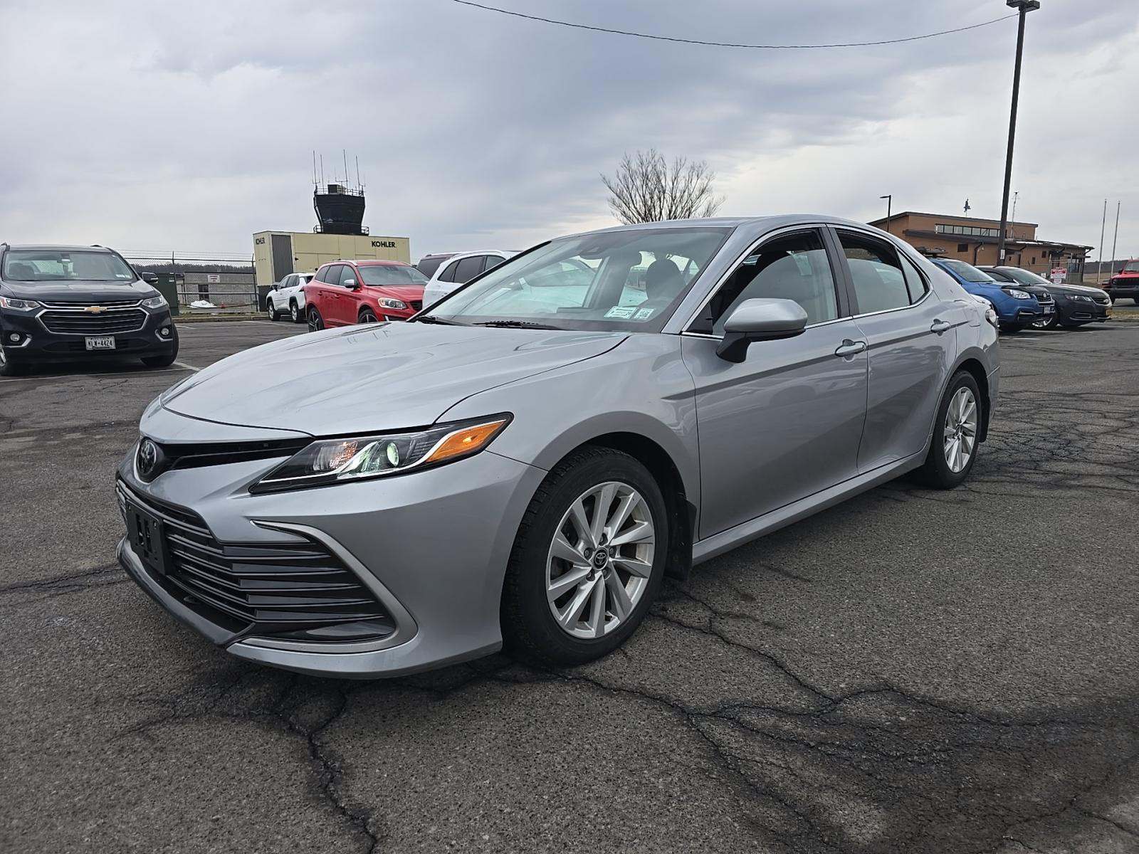 2023 Toyota Camry LE FWD