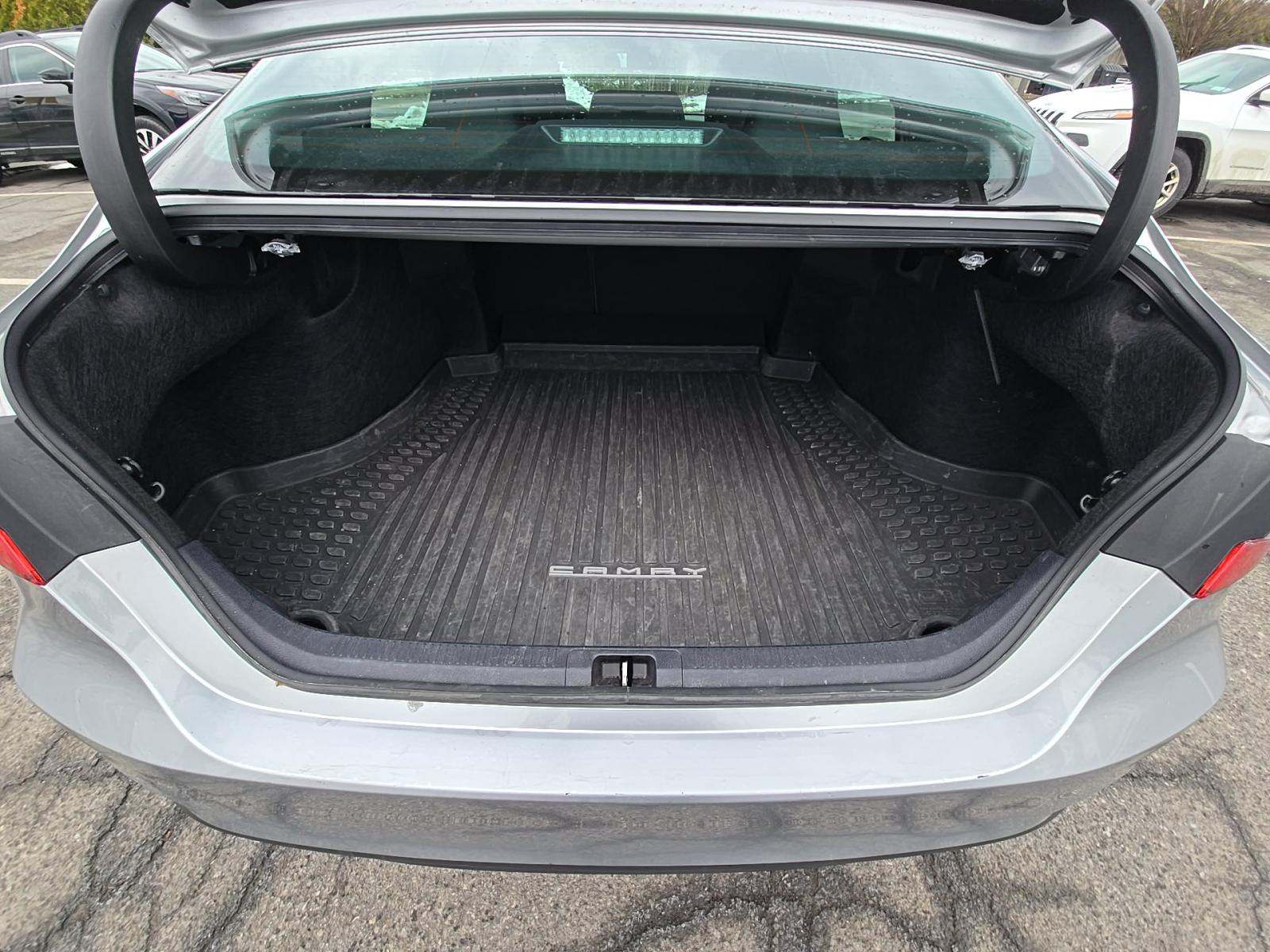 2023 Toyota Camry LE FWD