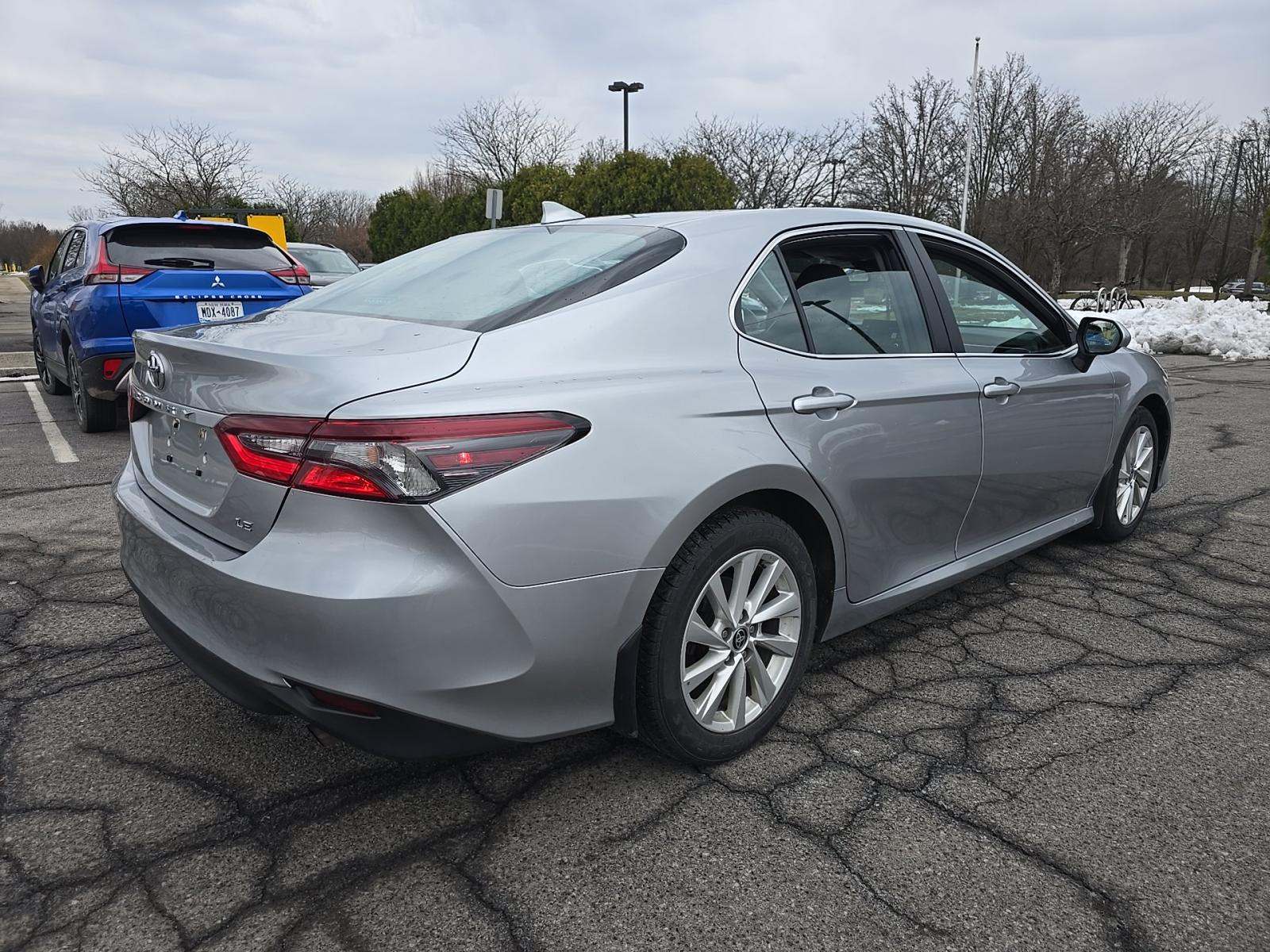 2023 Toyota Camry LE FWD