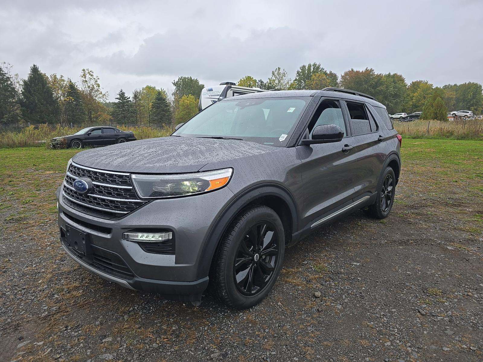 2022 Ford Explorer XLT RWD